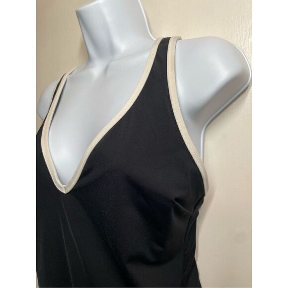 Athleta black swimsuit with white trim and cross cross back size M - Picture 2 of 10